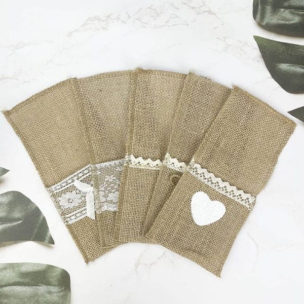 Vintage Wedding Decor Natural Burlap Jute Hessian Silverware Napkin Holders Cutlery Pouch with Custom Logo Embossed Bow Placemat