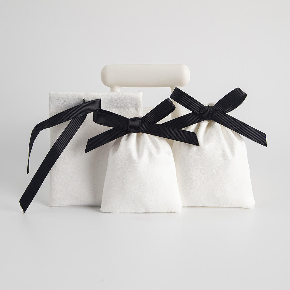 Wholesale Custom Logo White Earring Cellphone Cotton Bag With Ribbed Band Makeup Linen Jewelry Cotton Pouch Packaging