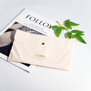 Wholesale Custom Organic Cotton Drawstring Bag Recyclable Fabric Dustbag with Calico Style for Clothing Jewelry Shoes Shopping