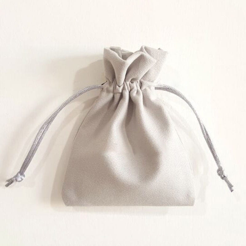 Wholesale Custom Velvet Suede Drawstring Pouch Small Jewelry Container Beautiful Printing for Packaging Small Jewelry Pieces