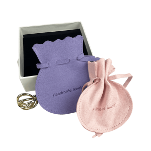 Wholesale Emboss Mini Jewelry Microfiber Velvet Jewellery Gift Bag Jewelry Pouch With Logo Suede Envelope Gift Bag