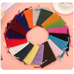 wholesale-velvet-drawstring-bags-jewelry-pouches-in-stock